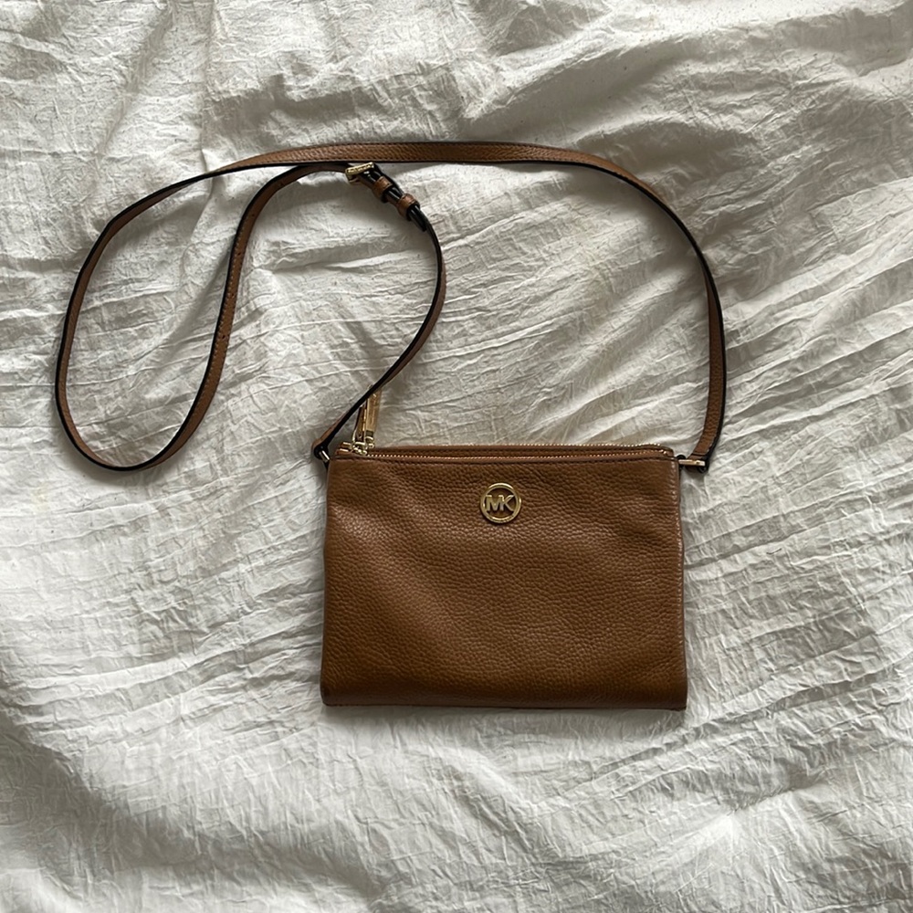 Michael Kors Crossbody purse